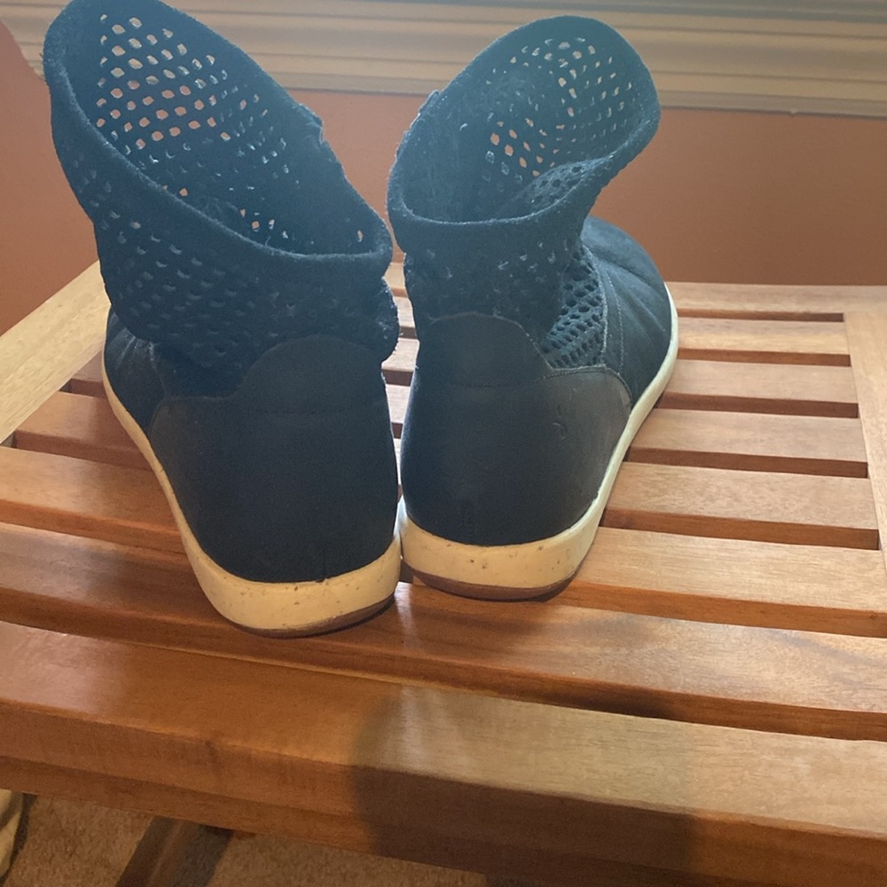 Emu Australia Numeralla Perforated Black Suede Leather Ankle Boot Women'… - Picture 11 of 13